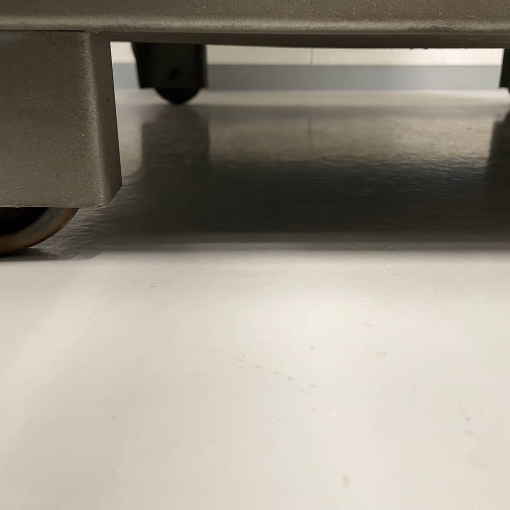 BS-T1400 fra Safeco – sikkerhetsskap, 140 cm høy