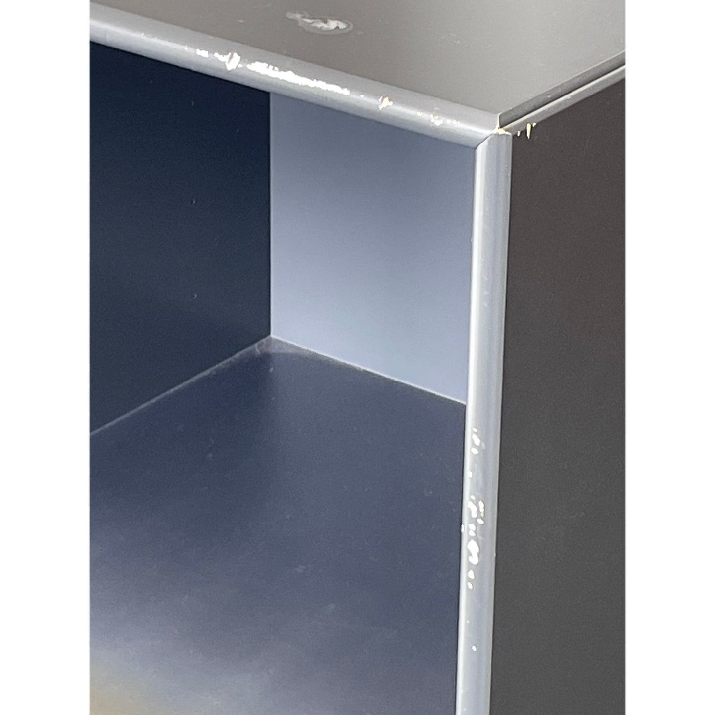 Montana skap, mørk grå, låsbare med hjul