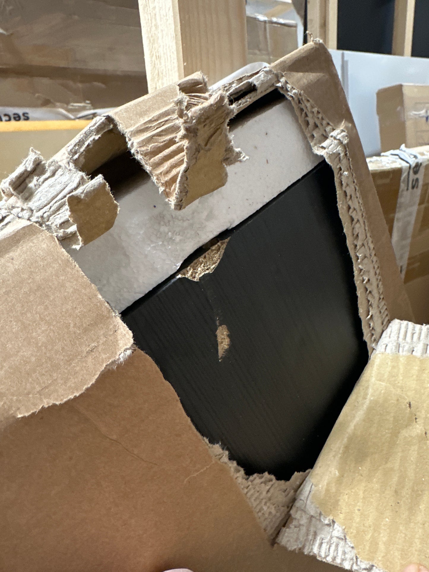 City skap fra A-Møbler, B:104cm D:40cm H174cm