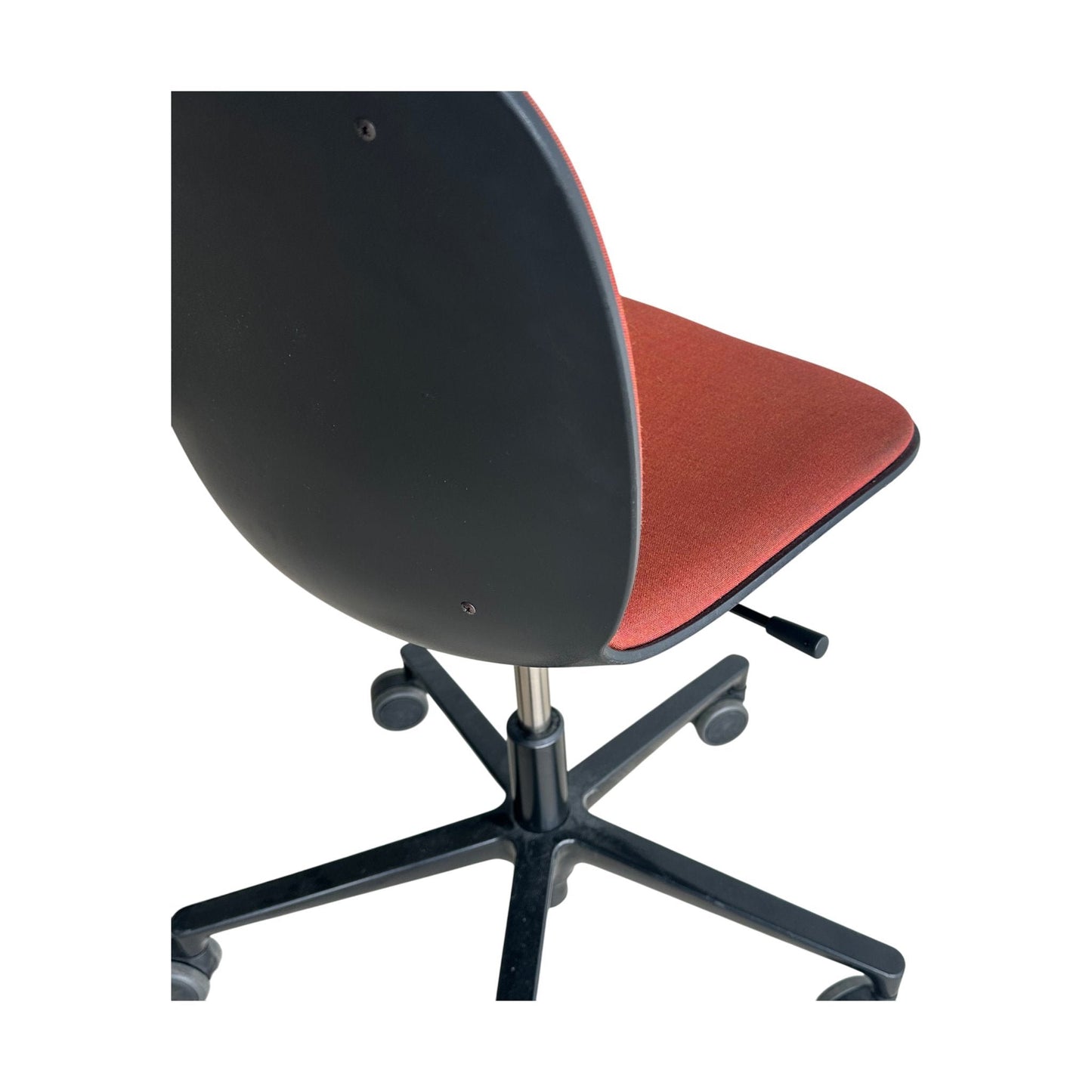 RBM Noor 6070SB møteromsstol, rød, høydejusterbar