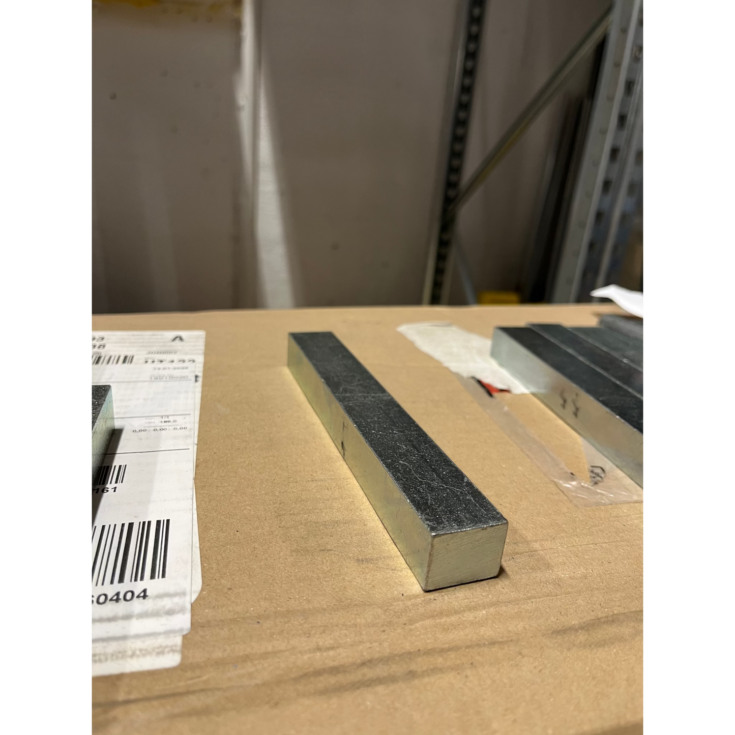 Arm til grenreol EXPAND, 600 mm, rød stål fra AJ Produkter