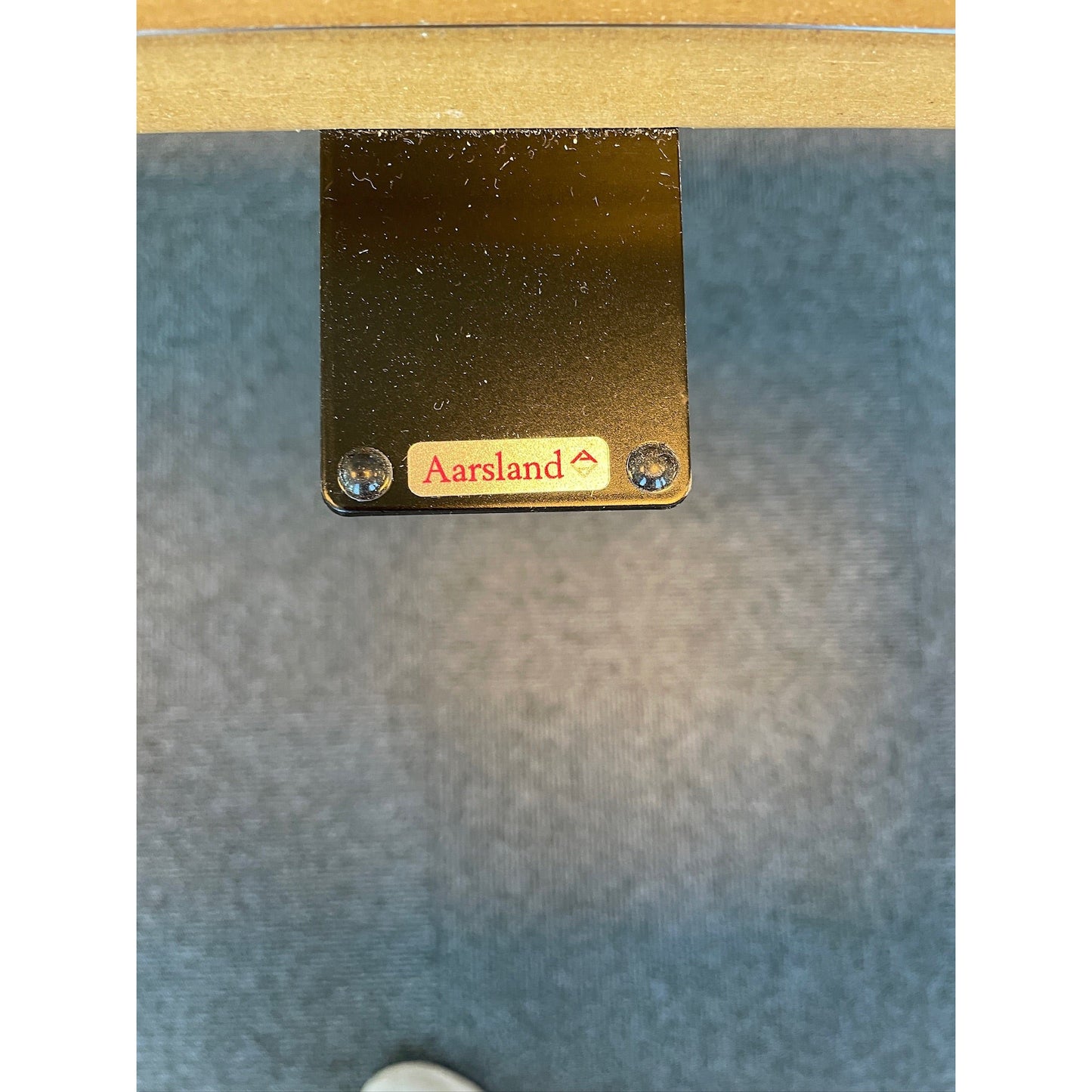 Møteromsbord i mørk grå fra Aarsland, 320x80 cm