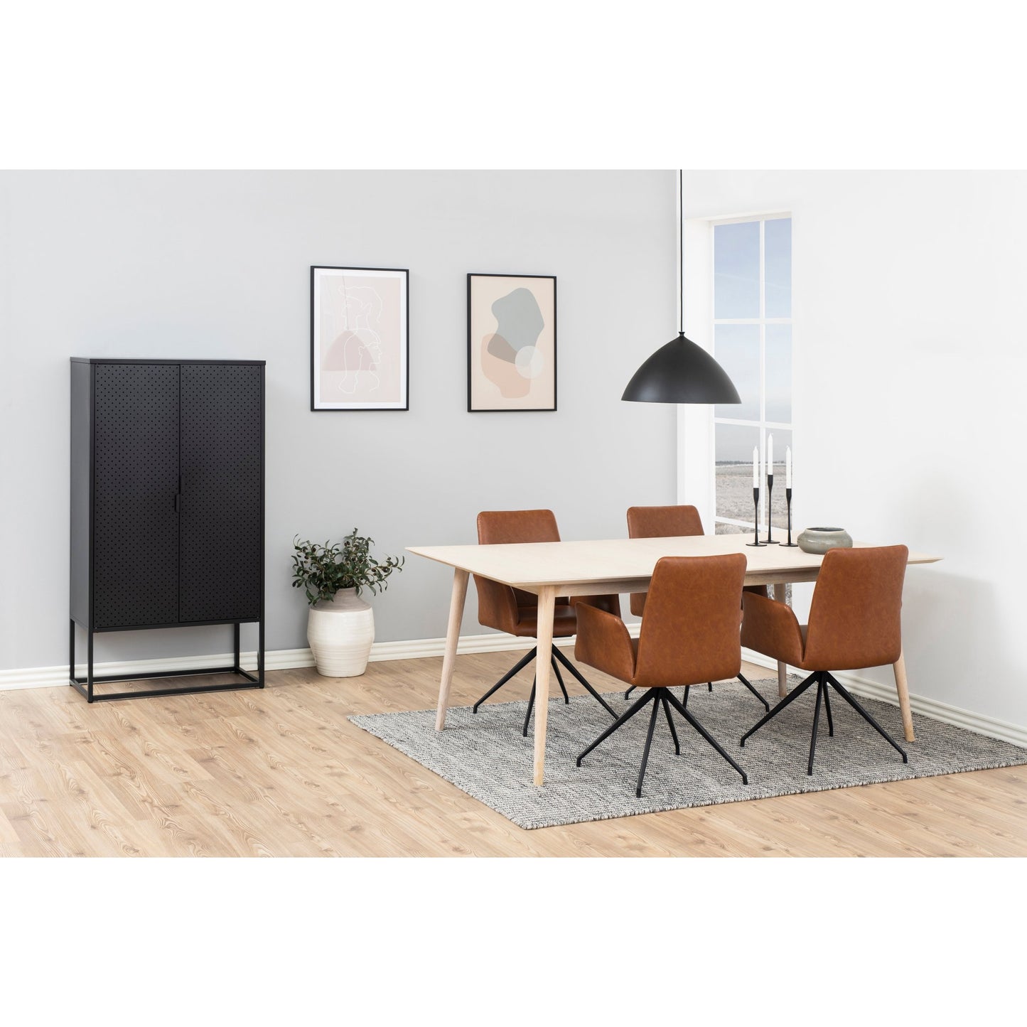 Naya Spisestol fra A-Møbler, 88x59x45cm