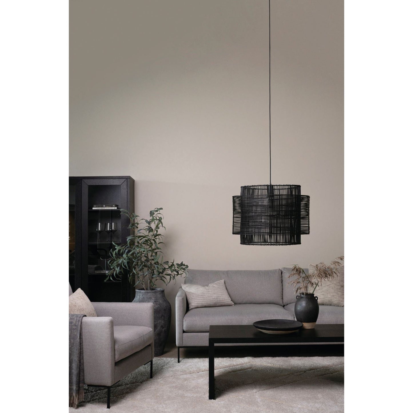 Sofia, Forms & Objects, loungestol i grå fra Kid 75x95x83