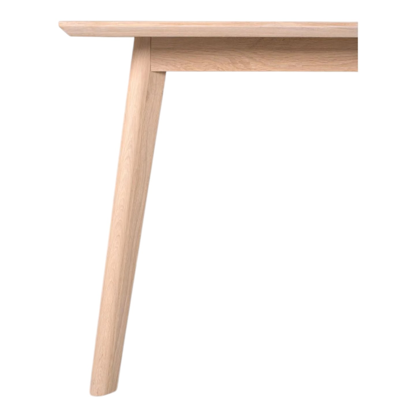 Nora spisebord i eikefiner fra KID, skandinavisk stil