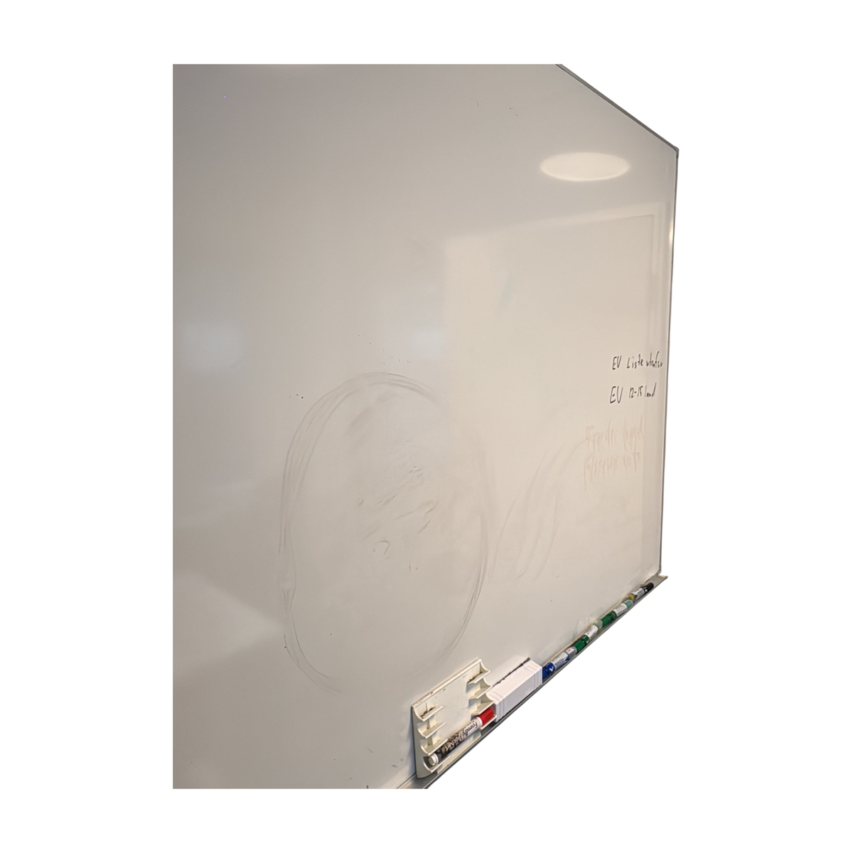 Whiteboard fra Staples i hvit