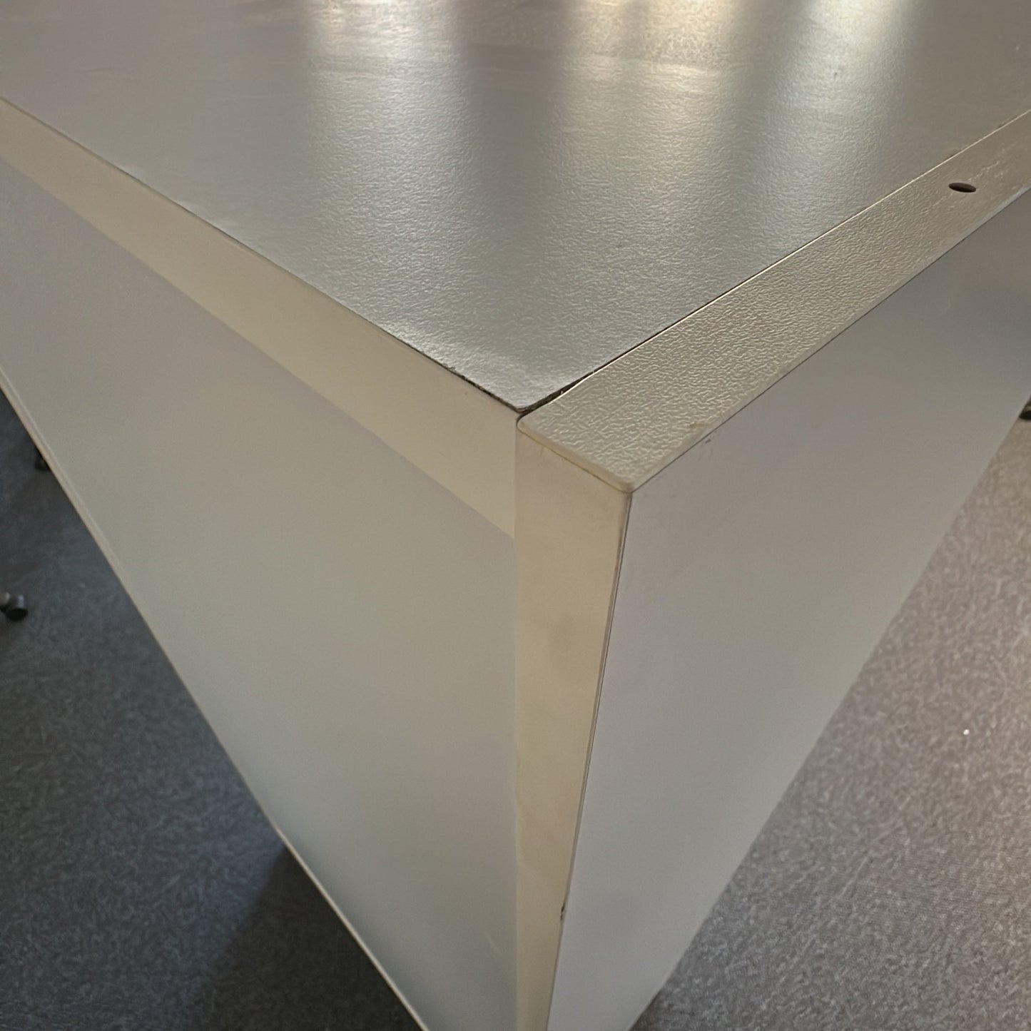 (80x40x166) Svenheim skap i hvit