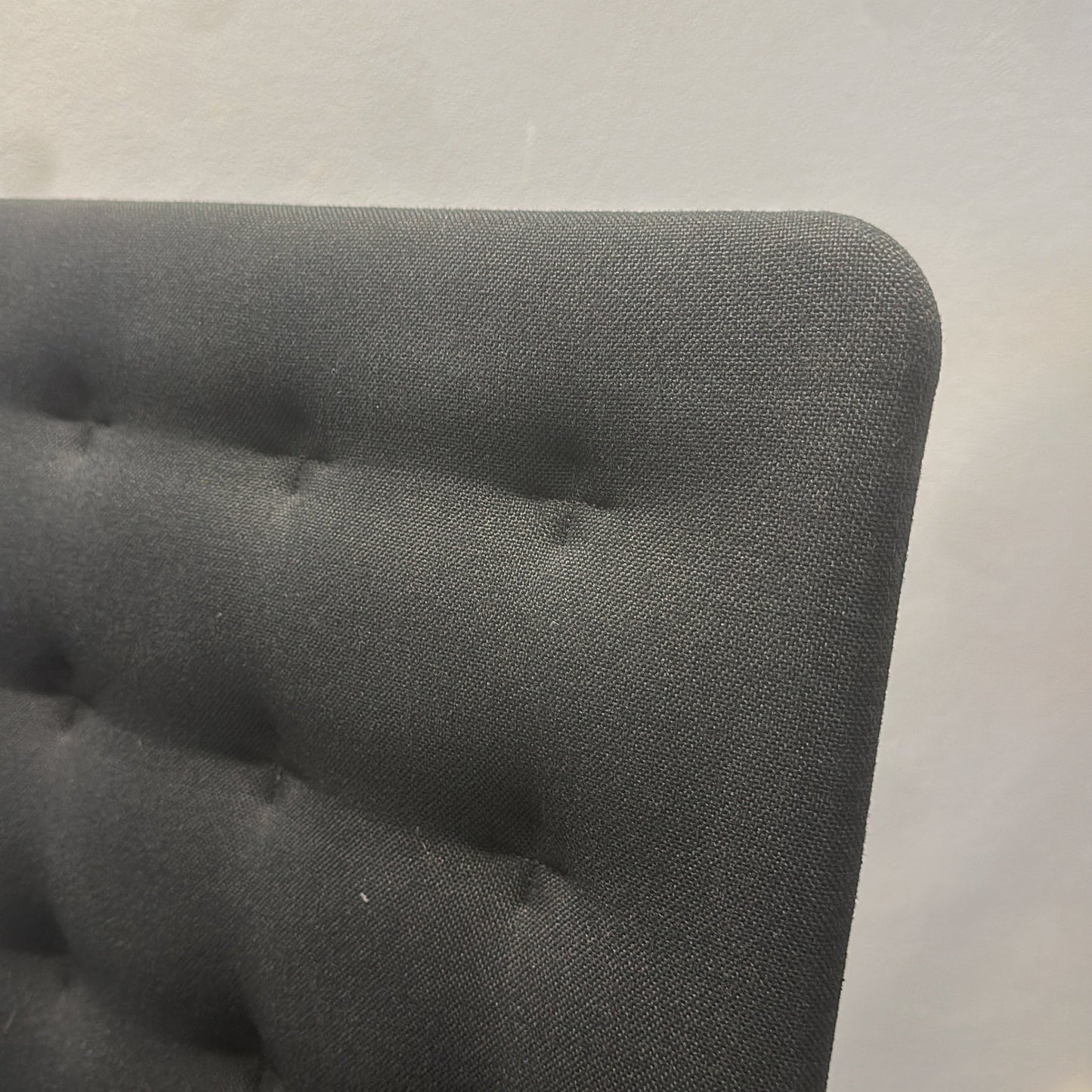 ID Trim kontorstol fra Vitra i svart