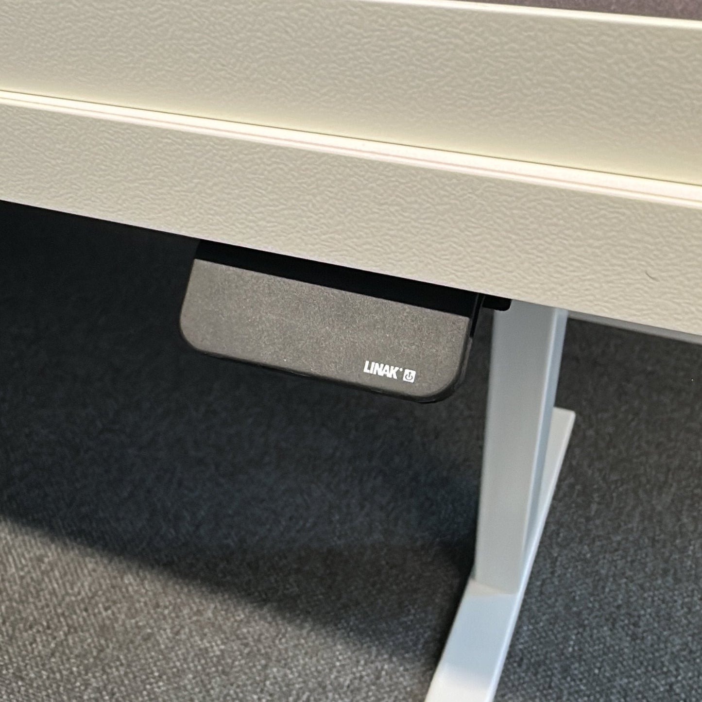 Ragnars R3 Work station