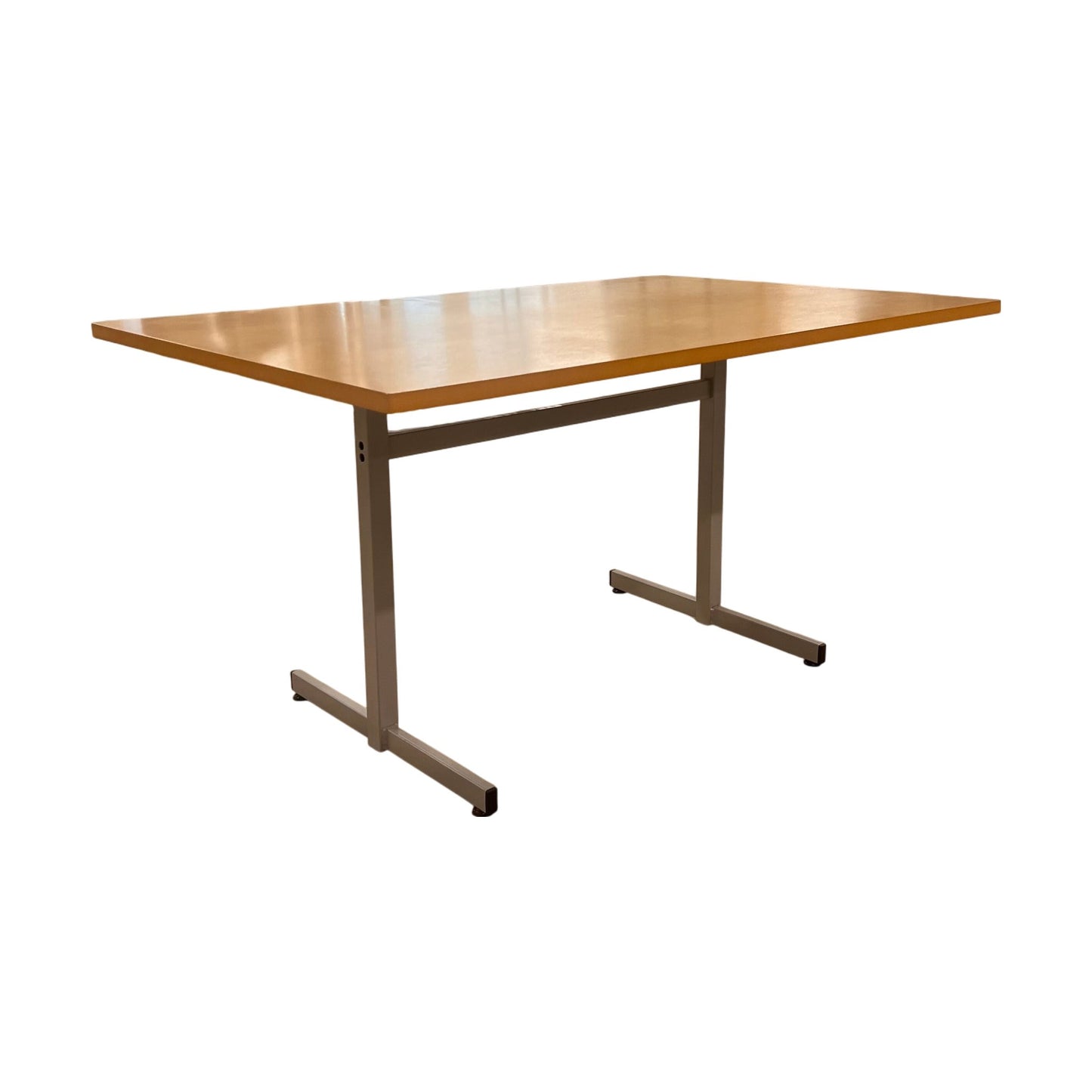 Skrivebord, 140 x 90 cm, trefarget