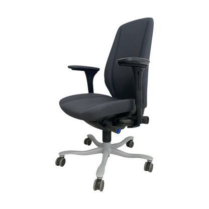 Kinnarps Synchrone 9000 grå m/ lysgrå ben