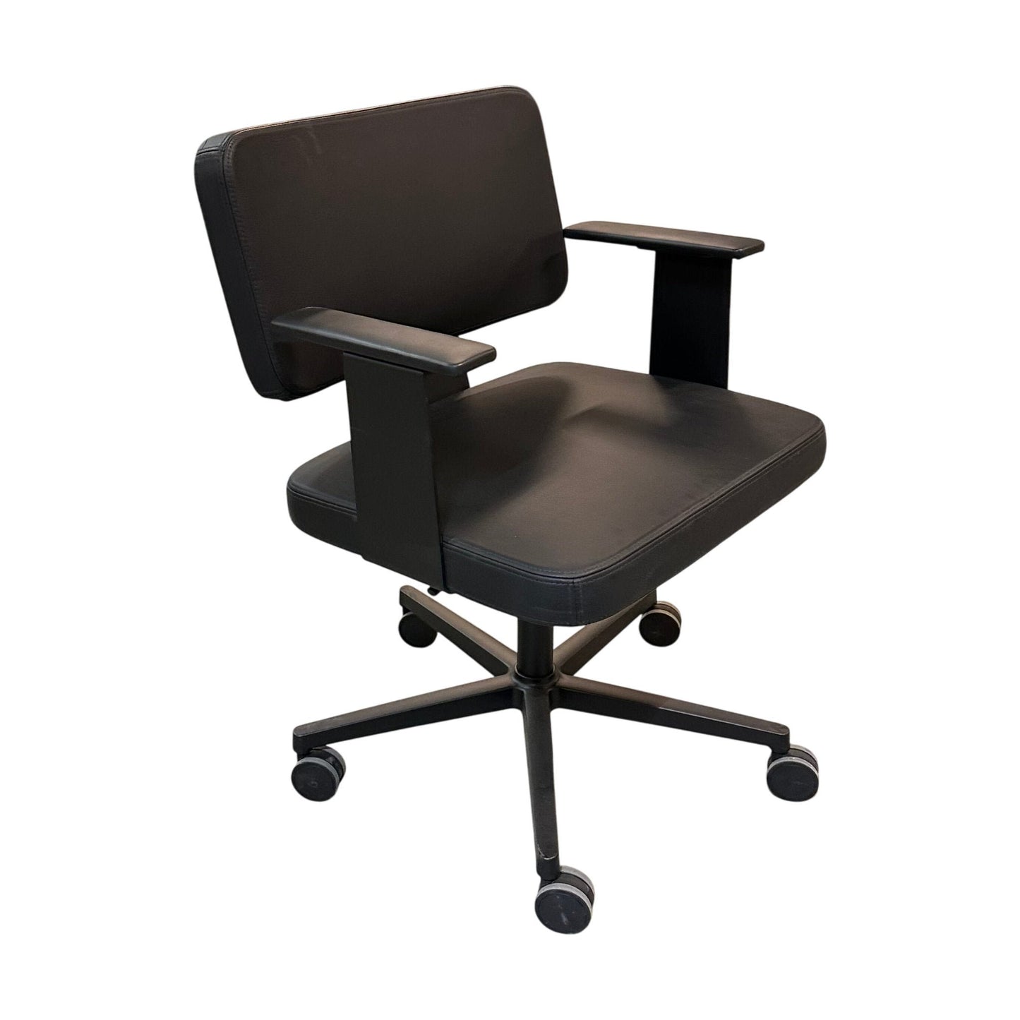 Grand kontorstol fra Horreds, skinn