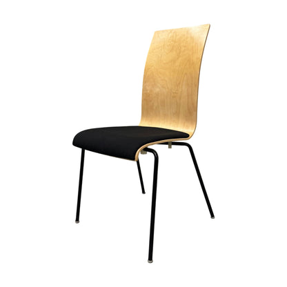 Møteromsstol fra RBM, Bella