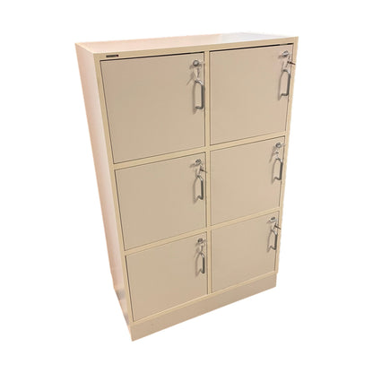 Småromsskap fra Svenheim, hvit, med 6 dører