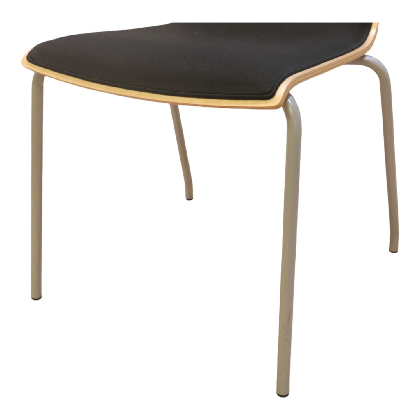 Apollo møtestol fra Scan Sørlie, stabelbar