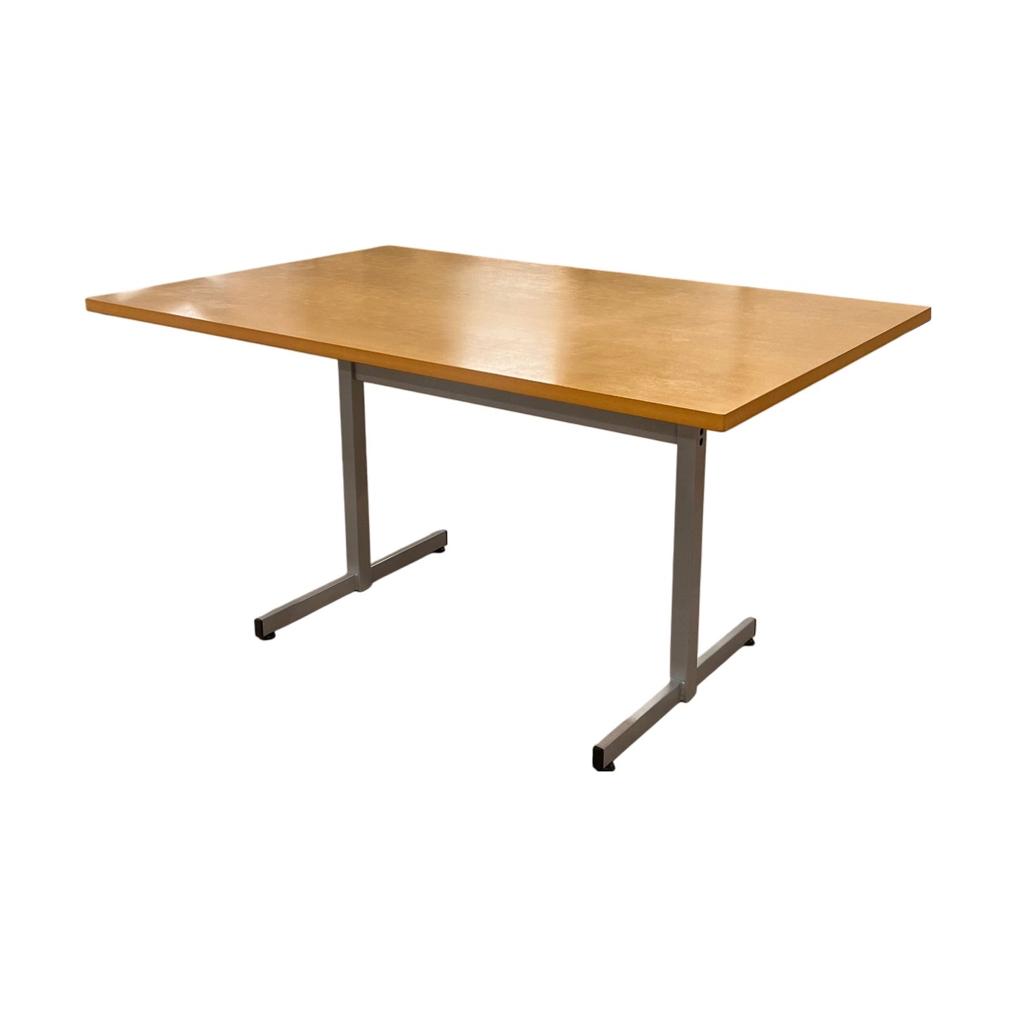 Skrivebord, 140 x 90 cm, trefarget