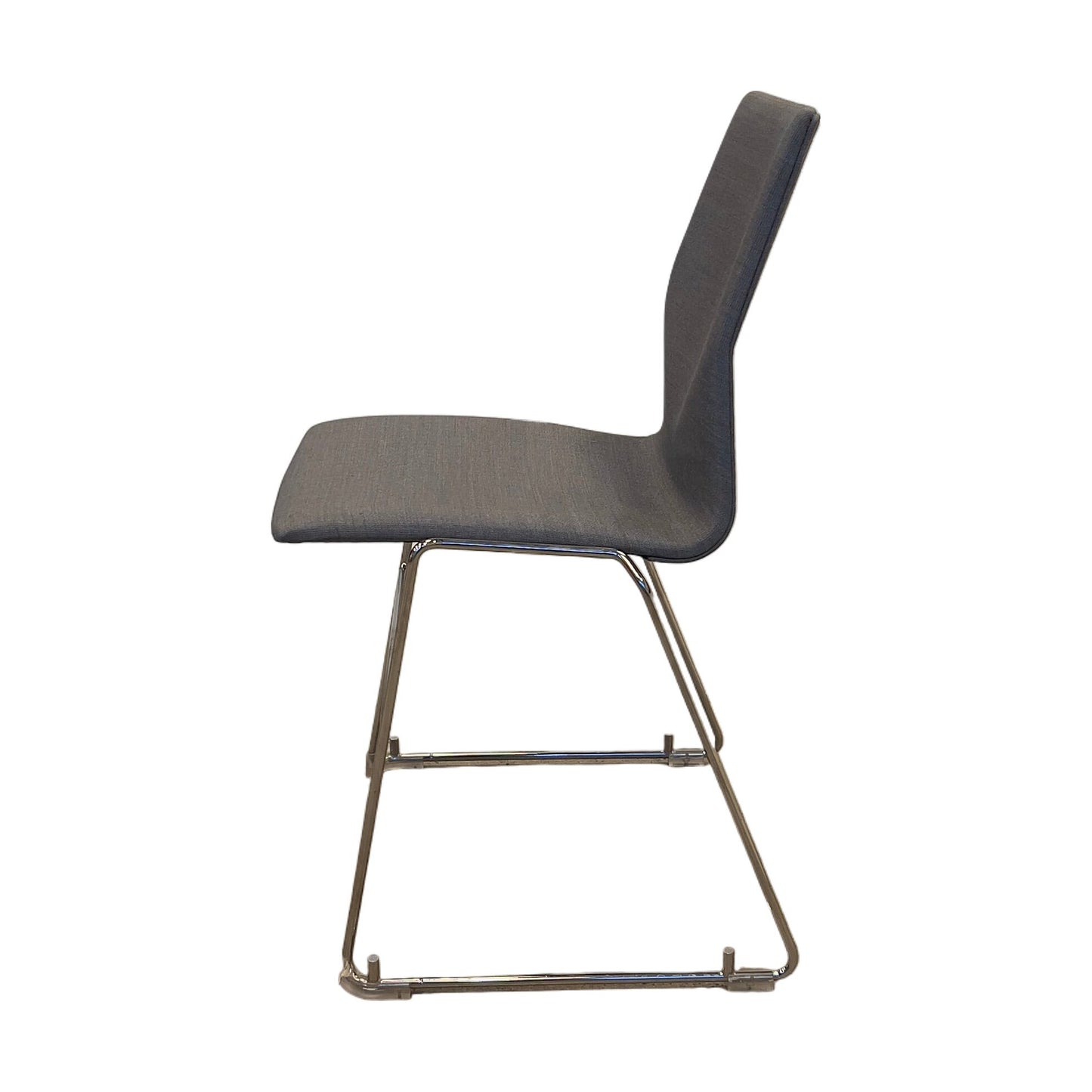 Møteromsstol fra Ocee & Four design, blå stoff