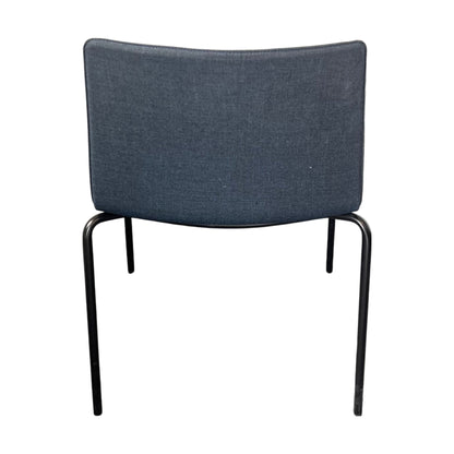 Møteromsstol fra Arper, blå, uten armlener