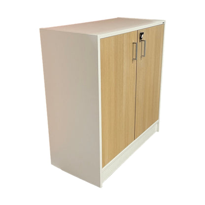 Slagdørskap fra Aarsland, trefarget, eikefronter