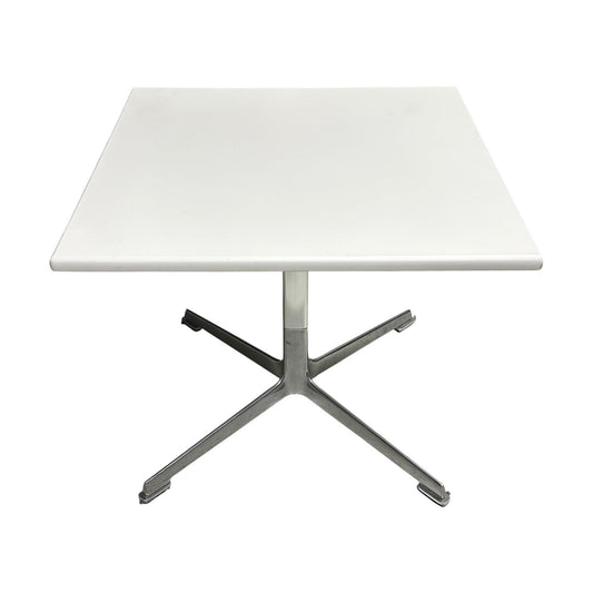 Hvitt loungebord, 60x60 cm