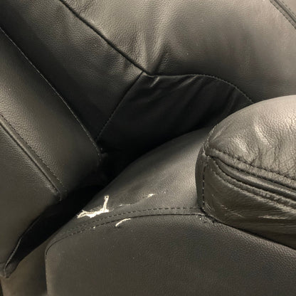 Mayfield 2-seter sofa fra A-Møbler, hud/PVC