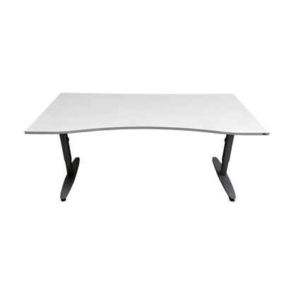 Manuelt hev/senk skrivebord fra Kinnarps, hvit, 180x80 cm