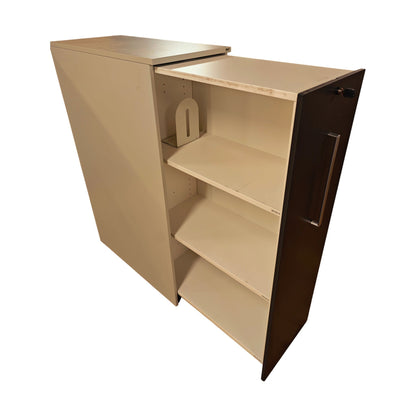 Tårnskap fra Kinnarps, venstreåpning, grå