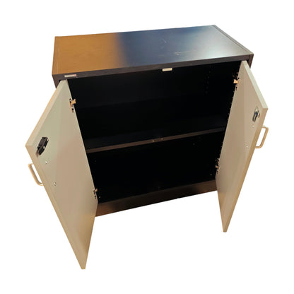 Låsbart arkivskap fra Svenheim, to dører, sort