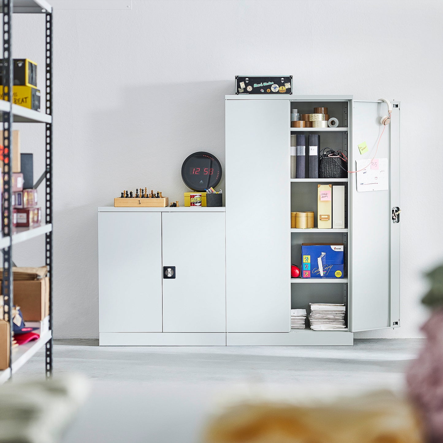 Oppbevaringsskap CLICK, flatpakket, H1800 B916 D422 mm, grå