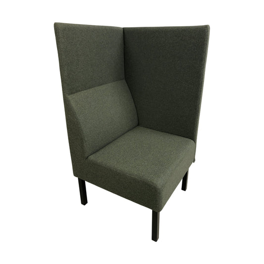 Margrethe lenestol fra EON, grønt ullstoff