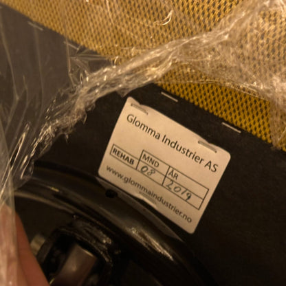 Signet møteromsstol fra HÅG, gul