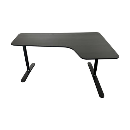 Bekant skrivebord fra IKEA, svart laminat, 160x110 cm