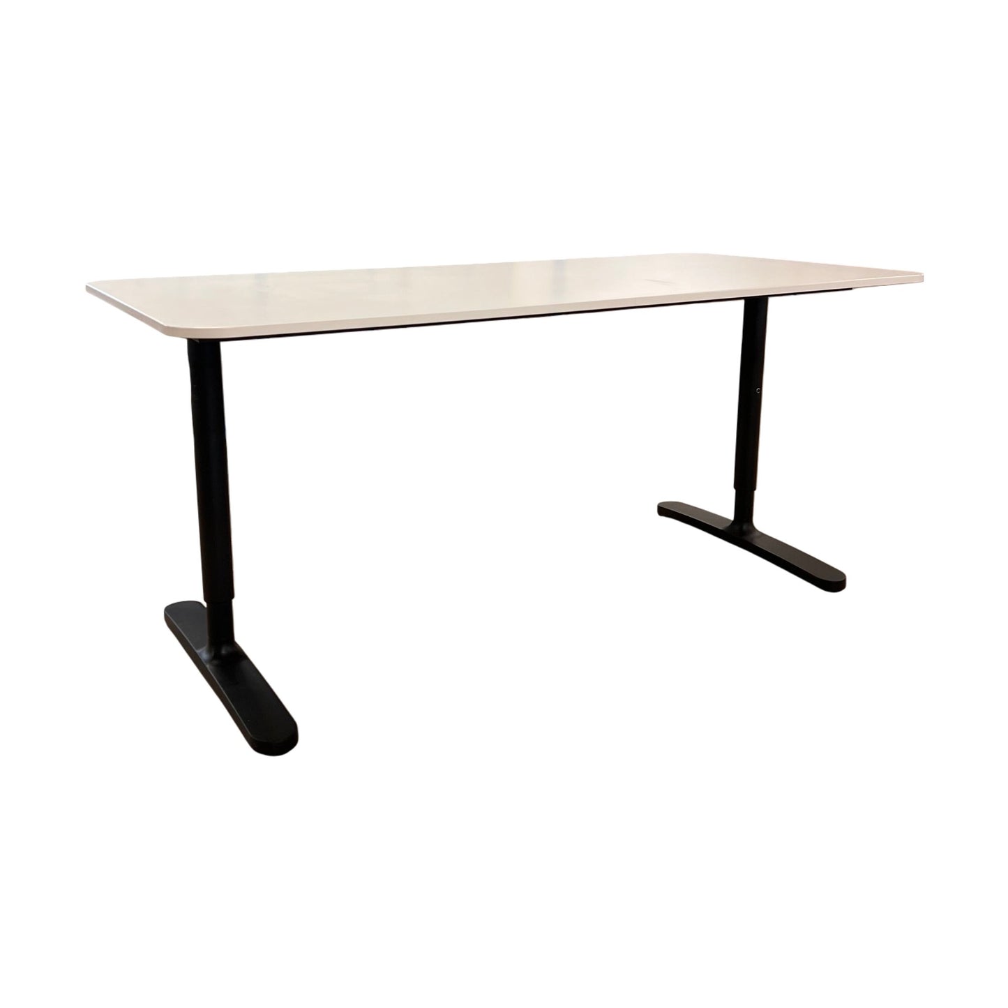 Skrivebord fra IKEA Bekant, hvit laminat, 160x80 cm