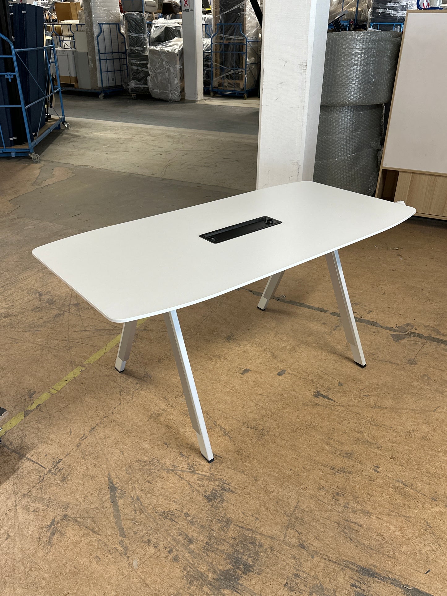 Møtebord fra Iglo, hvit laminat, 160x80 cm