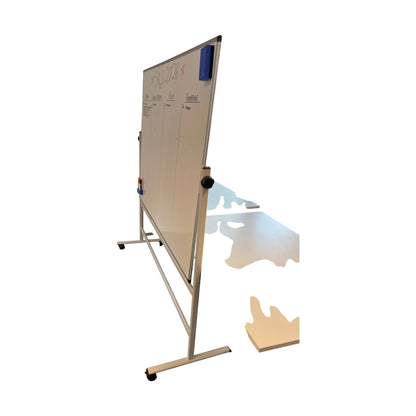 Hvit roterbar whiteboard, 180x57x160 cm