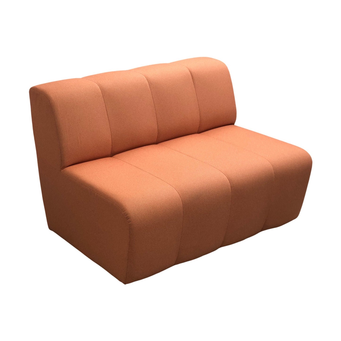Lago 2-seter sofa fra VAD i oransje