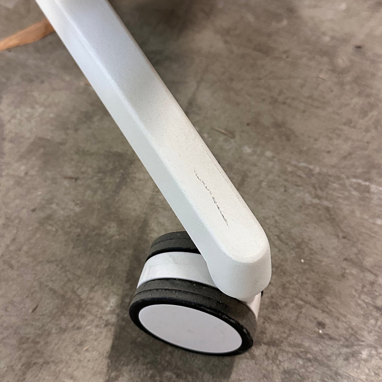 Grand møteromsstol fra Horreds, utmerket tilstand