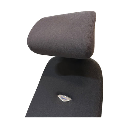 Kontorstol fra Kinnarps m/nakkestøtte, svart