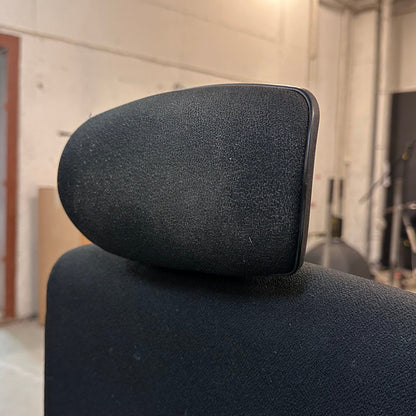 Kontorstol fra Interstuhl, sort stoff