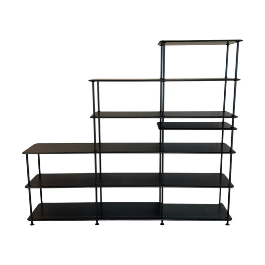 Helsort og praktisk hyllereol