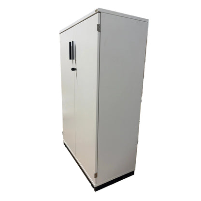 Skap fra Kinnarps, E-Serie, hvit