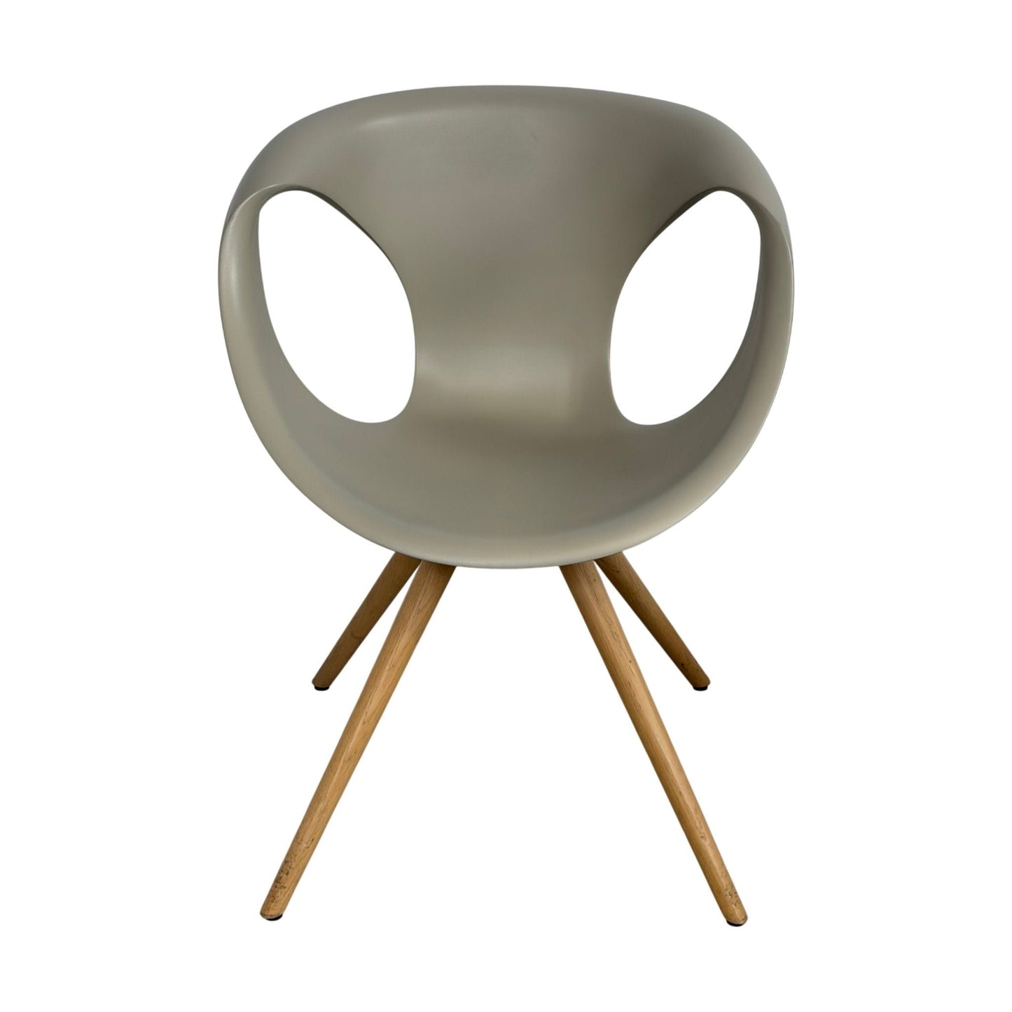 UP Chair møteromsstol fra Tonon, beige