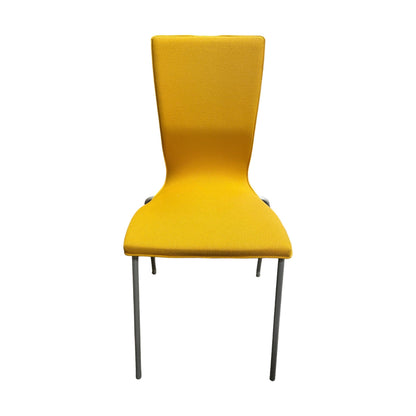 Gul konferansestol fra EFG, stablebar