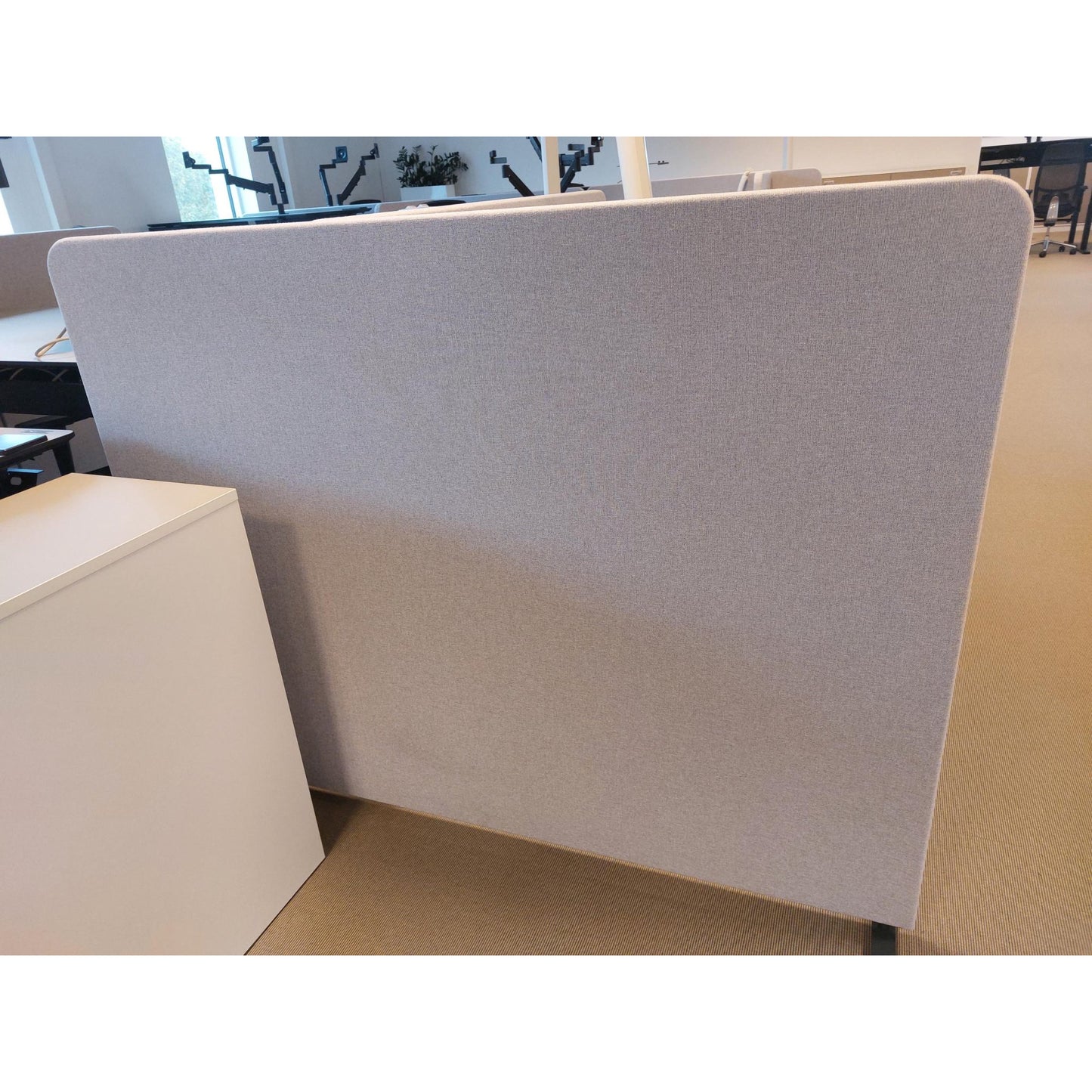 Wing skillevegg fra Scan Sørlie, 160x125 cm, tekstiltrukket