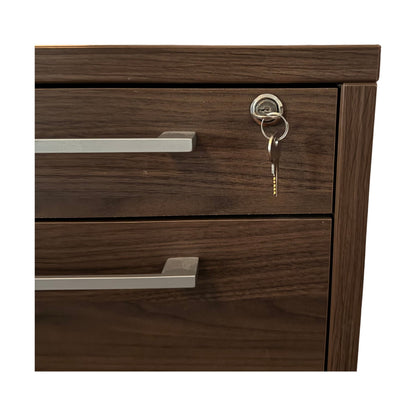 Låsbar skuffeseksjon på hjul med 4 skuffer