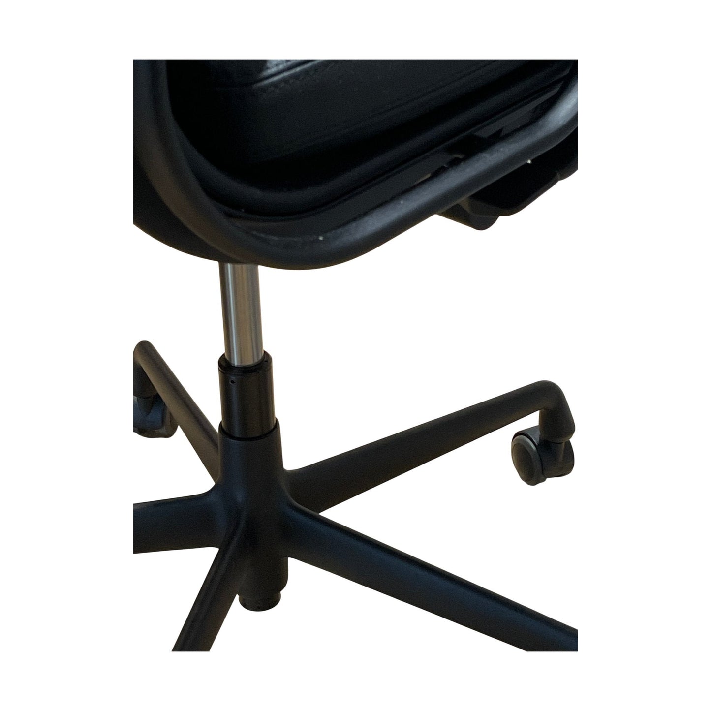 Vitra Softpad EA 217