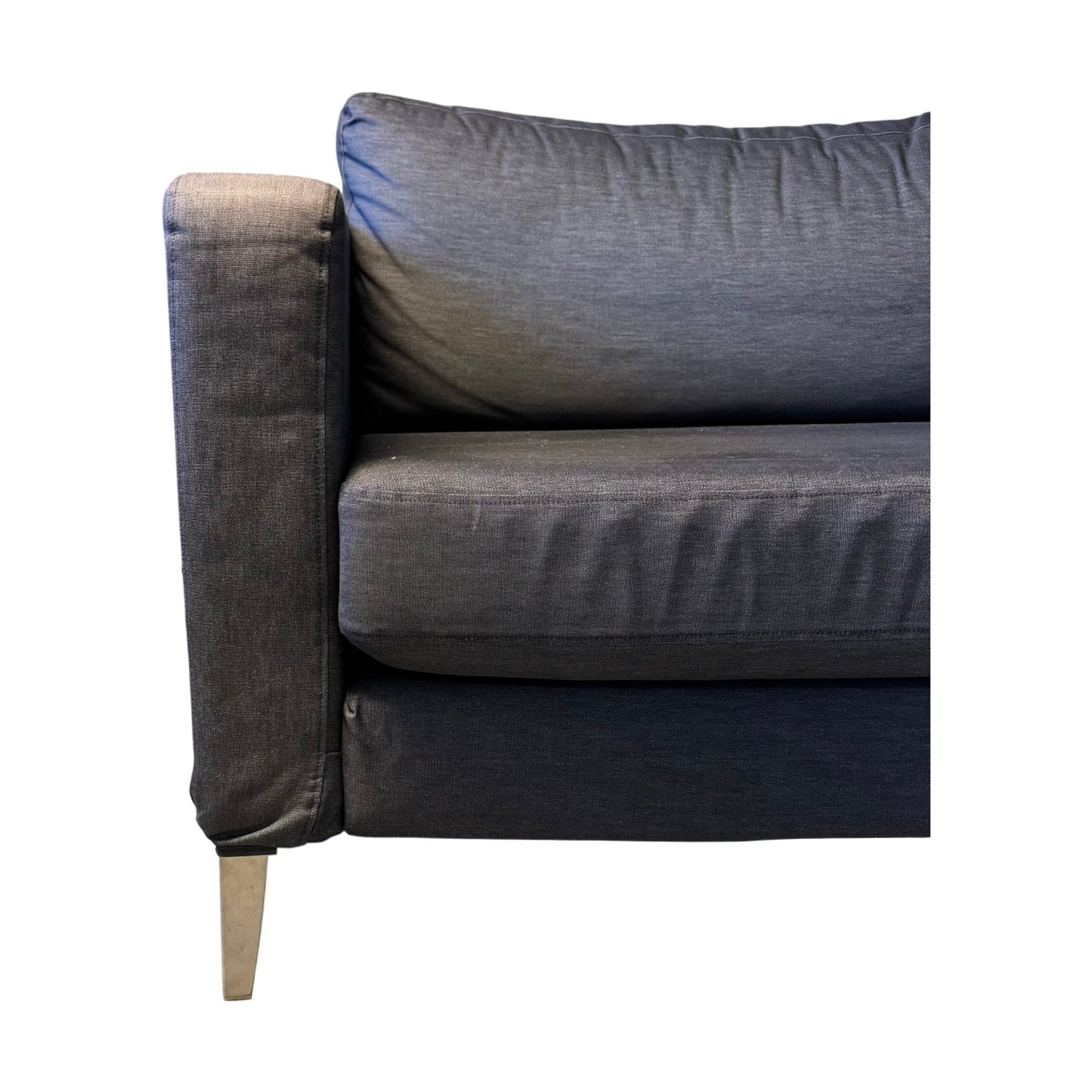 3-seter sofa i grått tekstil