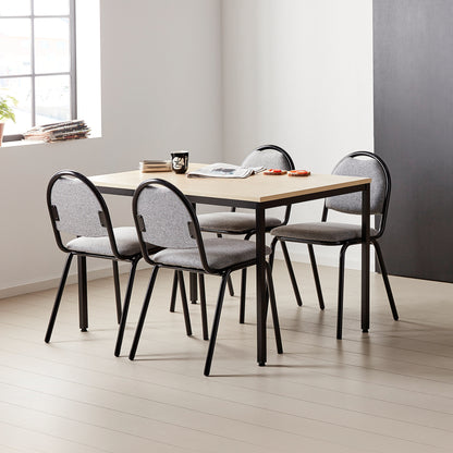 WARREN møteromsstol fra AJ Produkter, stabelbar