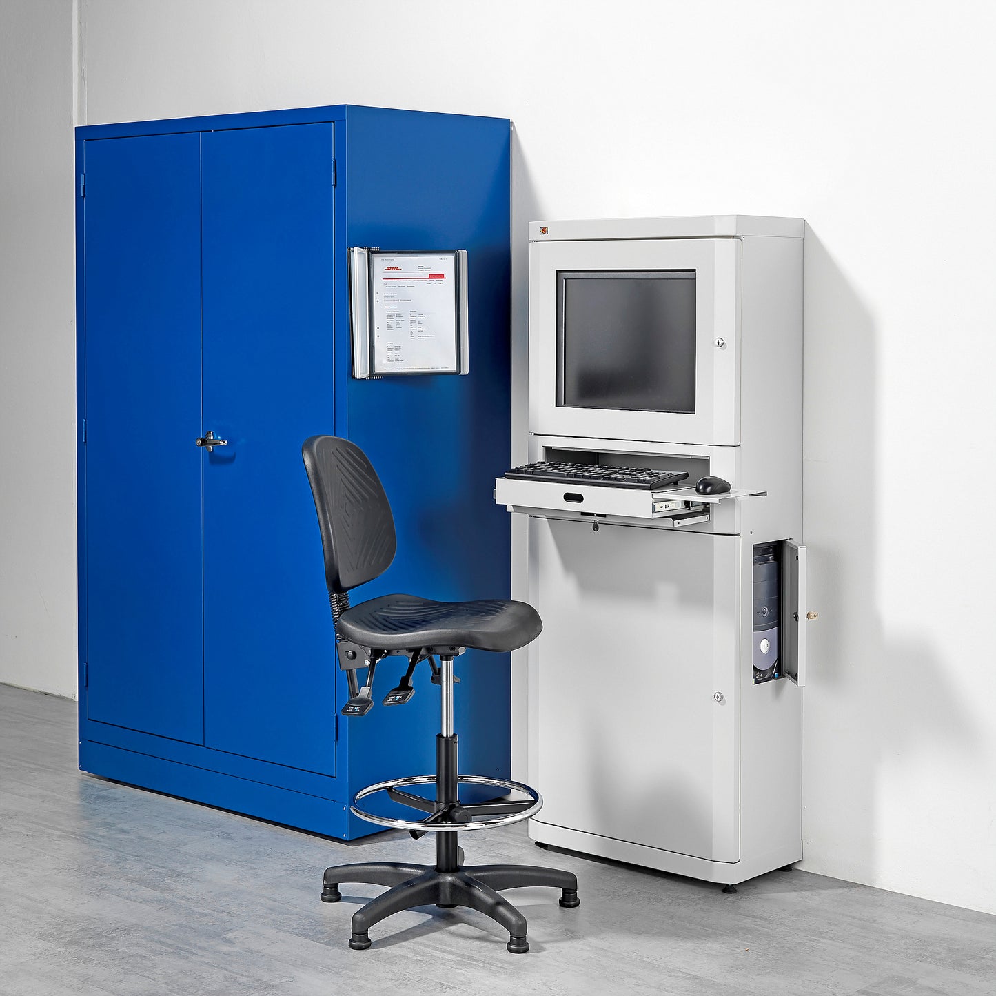 Verkstedstol BRISBANE, høy, svart