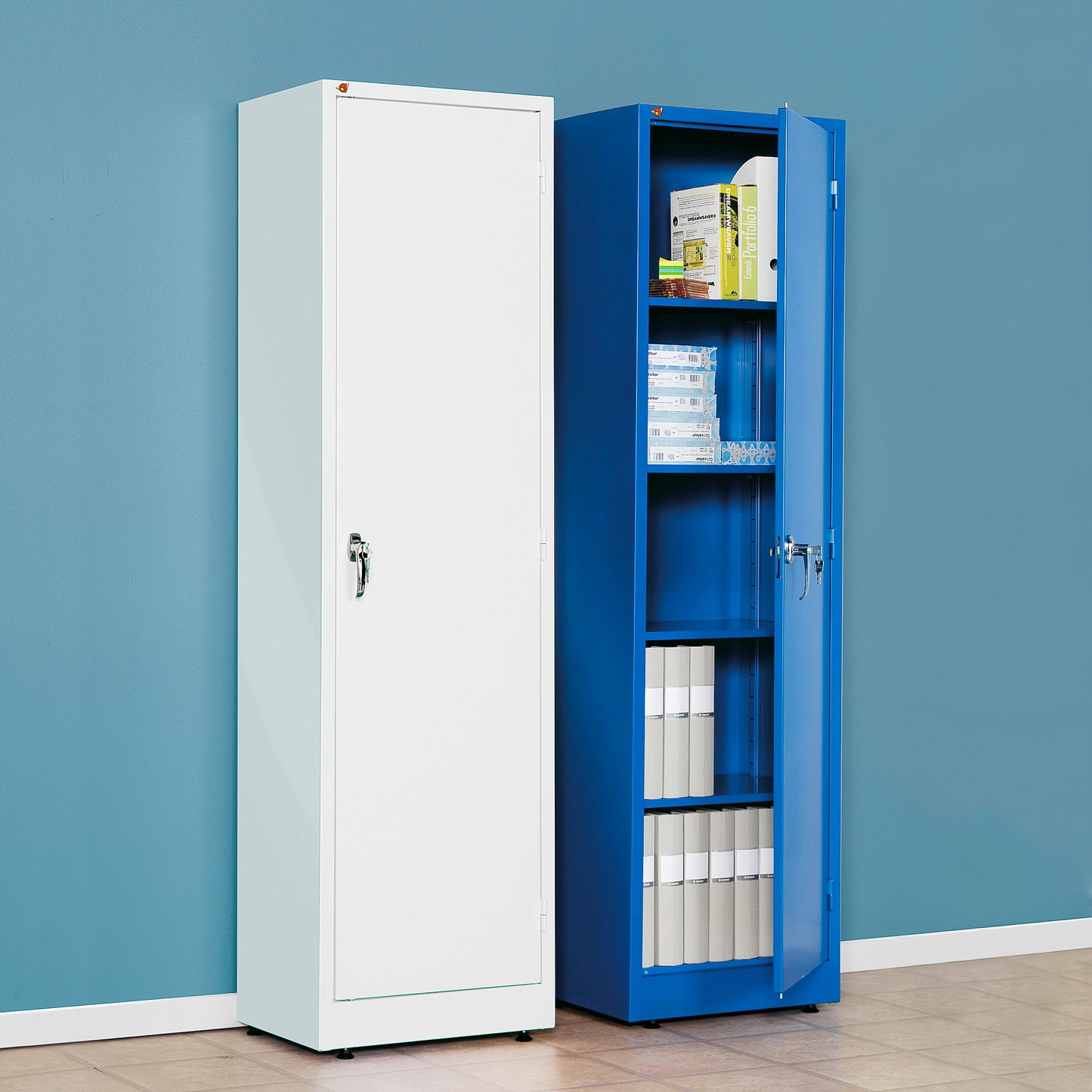 Oppbevaringsskap SMART, H1900 B530 D400 mm, hvit/hvit fra AJ Produkter